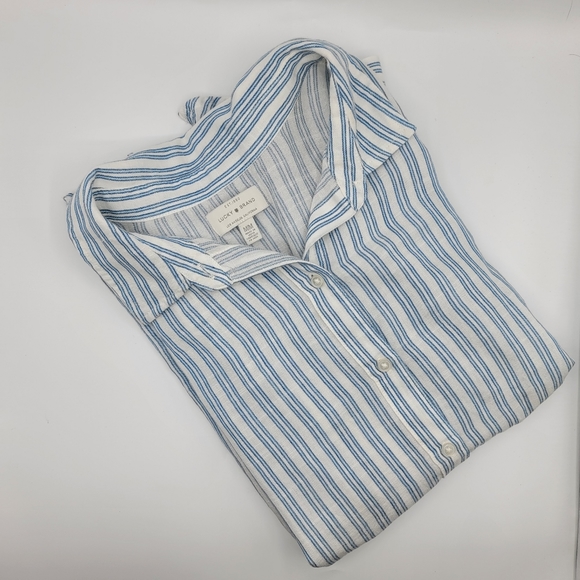 Lucky Brand Tops - 🟢 $4 SALE Lucky Brand Women's White and Blue Shirt